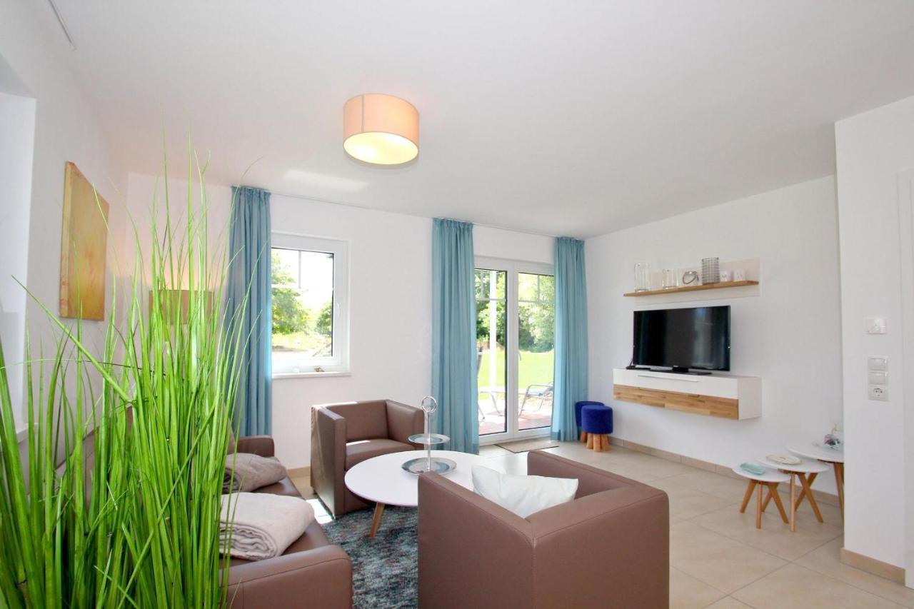 Strandnahe Fewo Mit Terrasse, Gratis Nutzung Vom Ahoi Erlebnisbad Und Sauna In Sellin - Rex Rugia Fewo 11-3 Lobbe Exterior foto
