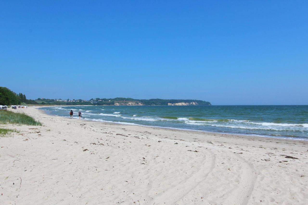 Strandnahe Fewo Mit Terrasse, Gratis Nutzung Vom Ahoi Erlebnisbad Und Sauna In Sellin - Rex Rugia Fewo 11-3 Lobbe Exterior foto